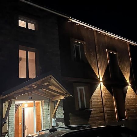 Appartement 5 Personnes Avec Espace Plein Air サン・モーリス・シュル・モセル エクステリア 写真